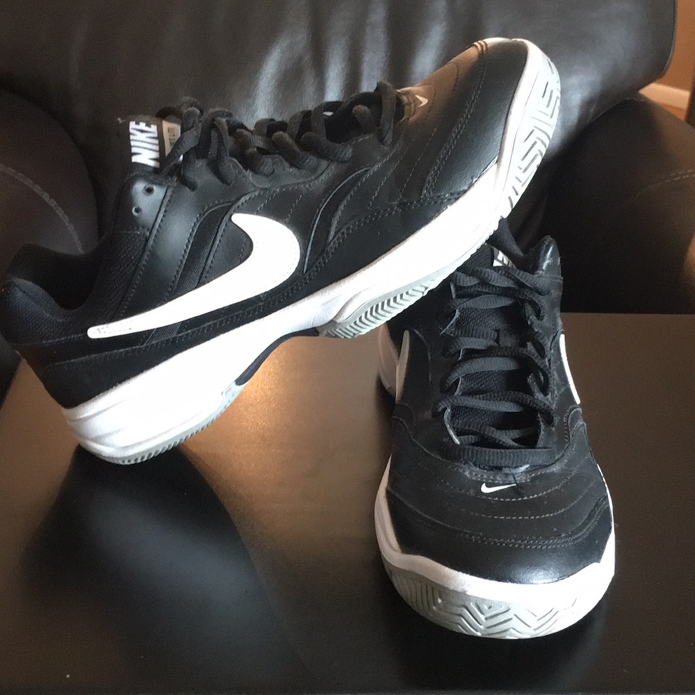 Men’s Nike Court Lite